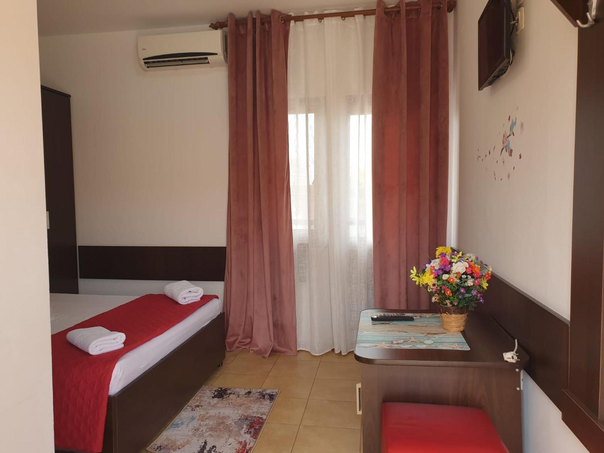 Casa Mary Hotel Costinesti Exterior photo